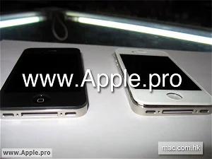 white iphone 4 pictures. White 4G iPhone gets leaked