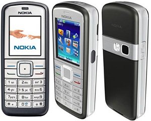 Model on Fido Offers User Friendly Nokia 6070 Handset