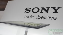 Rumors: Xperia with 4.8-Inch Screen, Snapdragon 600 CPU Mid-Year